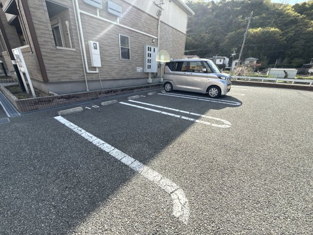 オリーブⅠの駐車場