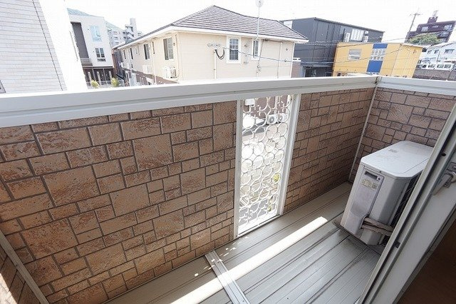 ランドコア田町のバルコニー