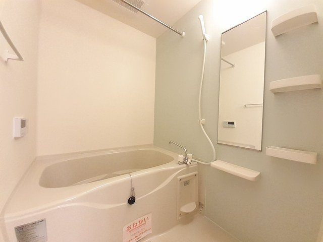 ブルックサイドアベニューの浴室