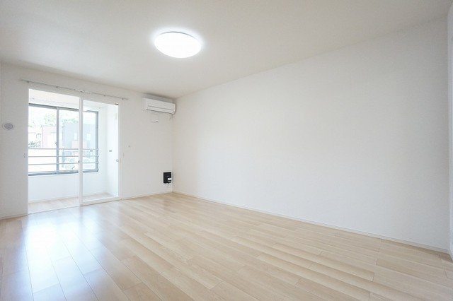 リンダカーサの居間・リビング