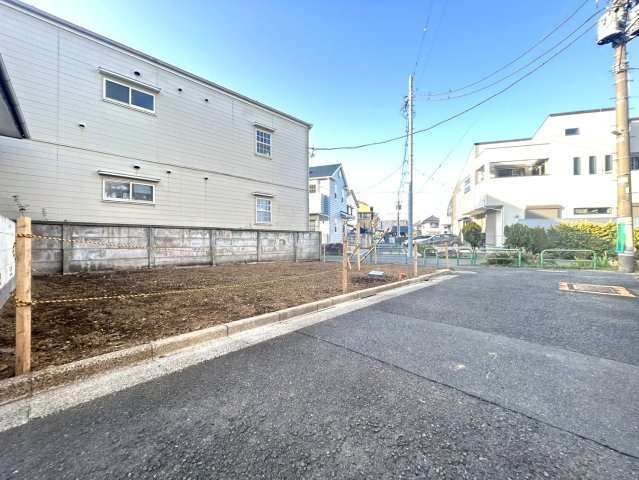 練馬区西大泉１丁目　土地　西武池袋線　大泉学園の前面道路含む現地写真