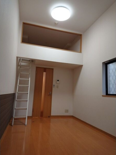 ドリーム510の居間・リビング