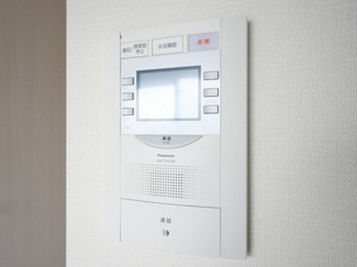 【セキュリティ】 | スプランディッド天王寺パークサイド | モニター付きインターホンです