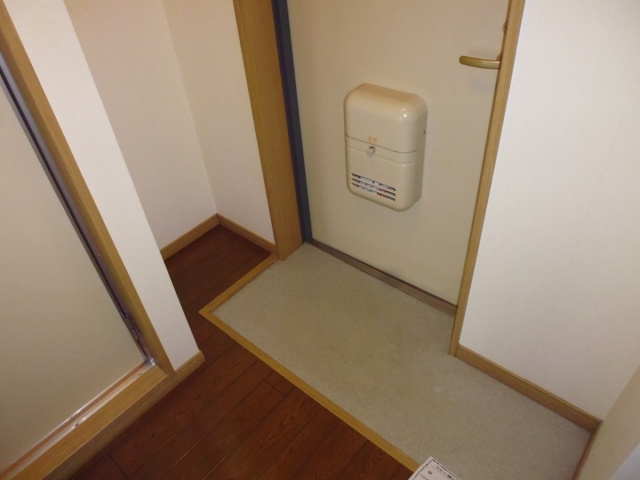 アートプラザ神戸西の玄関