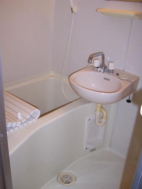 高円寺栄マンションの浴室