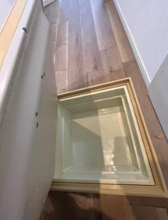 R･プレイス東新宿(アールプレイスヒガシシンジュク) の収納|床下収納