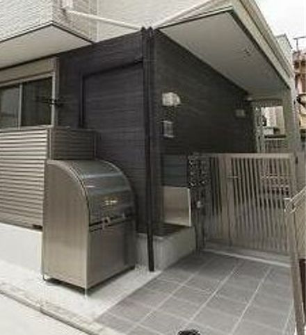 R･プレイス東新宿(アールプレイスヒガシシンジュク) のエントランス|エントランス