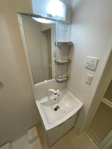 R･プレイス東新宿(アールプレイスヒガシシンジュク) の独立洗面台|独立洗面台☆(同一仕様写真)