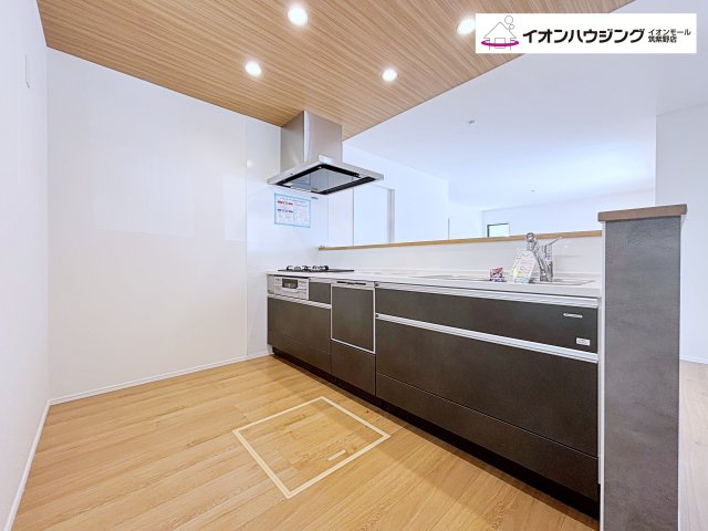 鳥栖市鎗田町3期２号棟