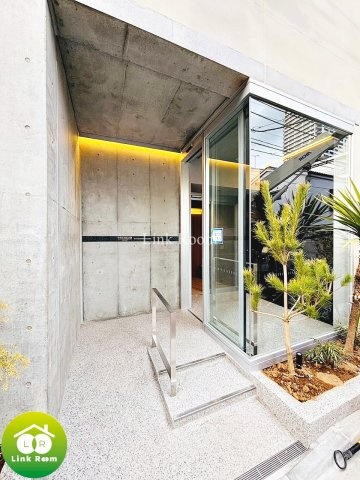 プレディアコート清澄白河のエントランス