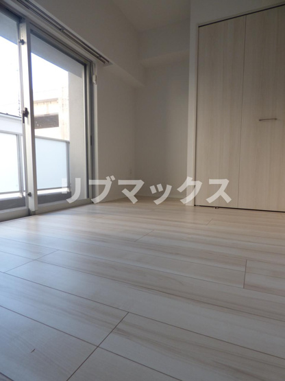 【居間・リビング】リヴシティ横濱新川町弐番館