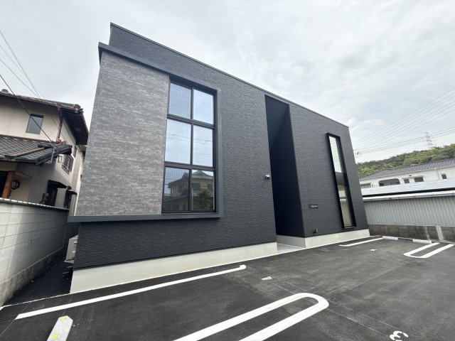 ボヌール妻鹿駅前