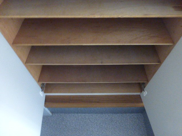 加東市上滝野のハイツの収納