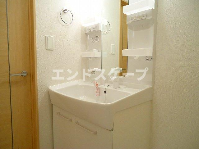 ヒル　サイドⅡの独立洗面台|高崎、前橋のお部屋探しはエンドスケープまで！お客様の理想お聞かせ下さい♪