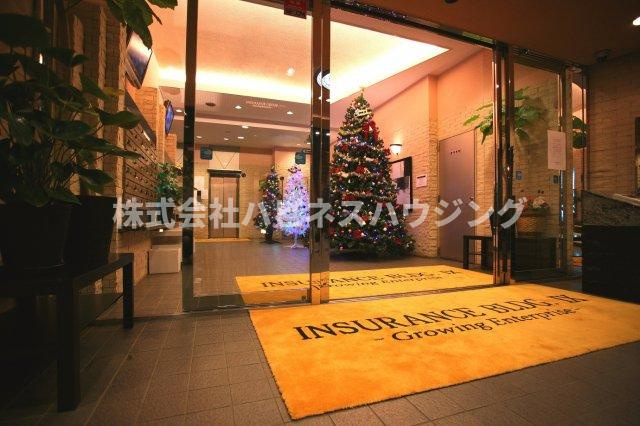 INSURANCE(インシュランス) BLDG.(ビルディング) Ⅸ(ナイン)船橋のエントランス|清潔なエントランスです