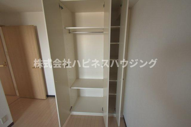 INSURANCE(インシュランス) BLDG.(ビルディング) Ⅸ(ナイン)船橋の収納