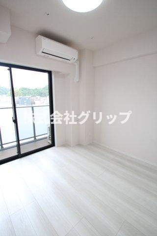 Le'a横濱和田町壱番館の洋室