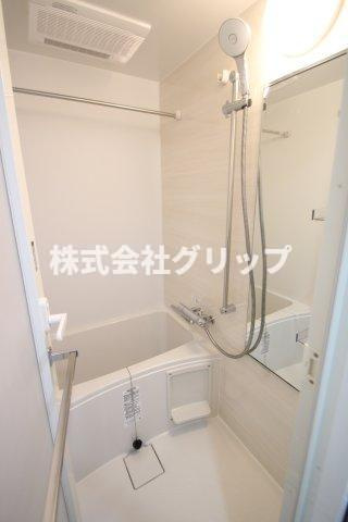 Le'a横濱和田町壱番館の浴室