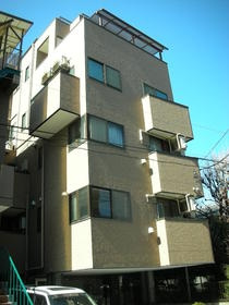 ガーデンパレス早稲田の外観|ガーデンパレス早稲田の外観☆