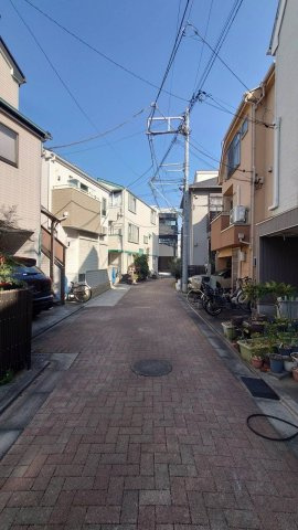 品川区西中延３丁目戸建の前面道路含む現地写真