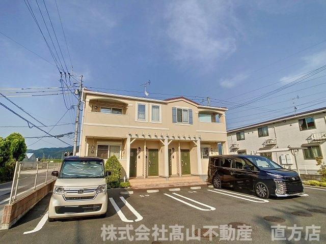 ヴィラ　ド　ナチュールⅠの駐車場