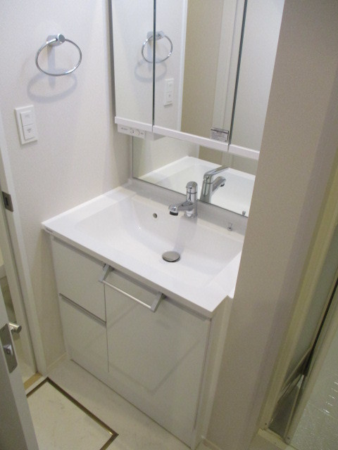 メゾンガルテンの洗面所|★シャンプードレッサー★