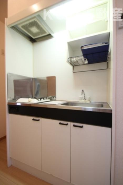 セジュールＳＡのキッチン|コンパクトなキッチンで掃除もラクラク