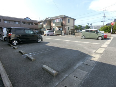 【駐車場】 | グリーンスクエアC棟