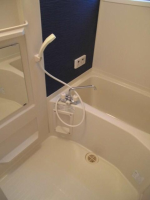 【浴室】 | グリーンスクエアC棟