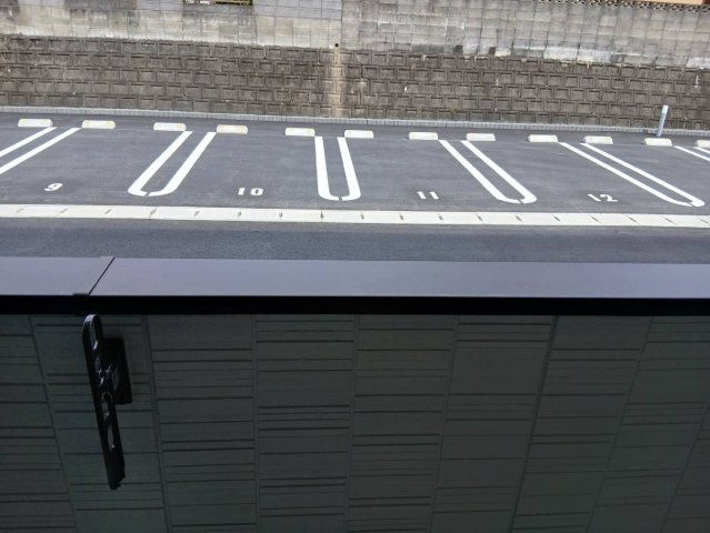 アテリア伍番館の駐車場|駐車場完備です