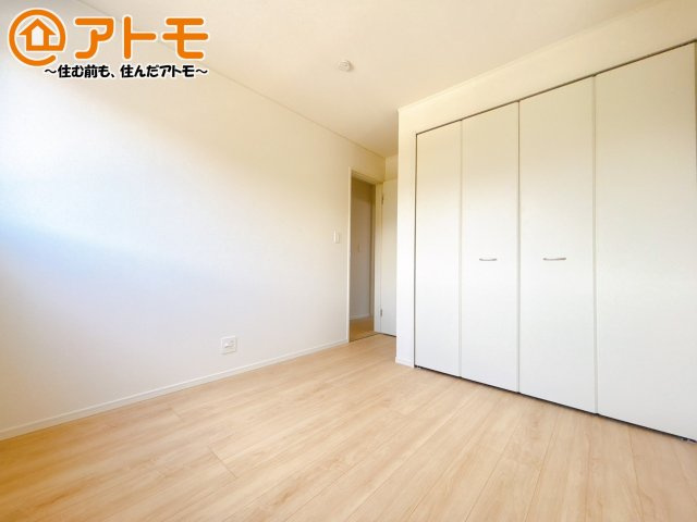 【子供部屋】 | 沼津市高尾台第6　新築一戸建て　3号棟 | 広々使える収納付きの洋室です♪