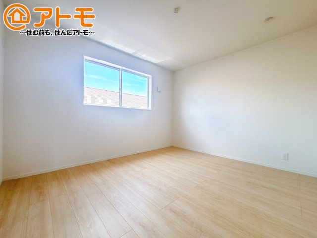 【子供部屋】 | 沼津市高尾台第6　新築一戸建て　3号棟 | 収納豊富な洋室は使い勝手良好です！