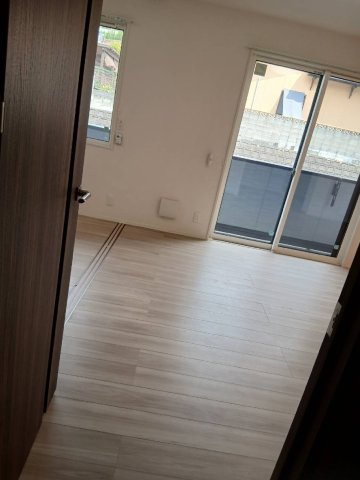 アテリア伍番館の居間・リビング|居間です