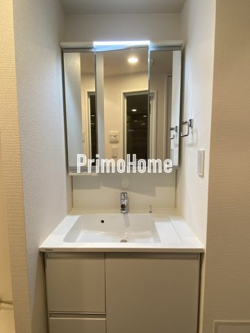 プレールドゥーク日本橋の洗面所