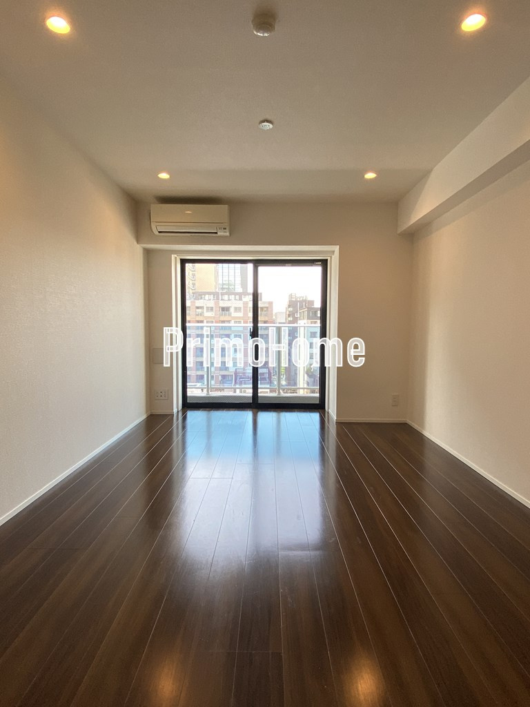 プレールドゥーク日本橋の居間・リビング