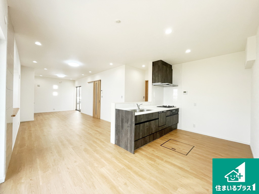 堺市西区鳳西町　中古戸建の外観|内装リフォーム中です♪3月中旬完成予定♪