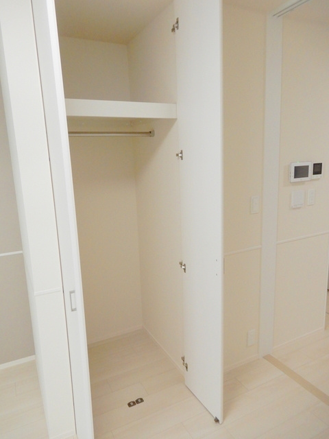 Ｊ．Ｊ　ａｎｅｌａの収納|クローゼット