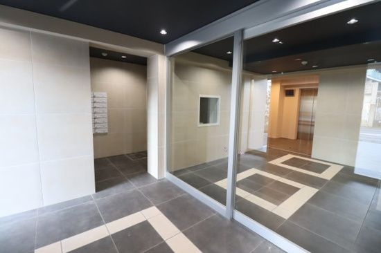 GENOVIA堀切菖蒲園のエントランス