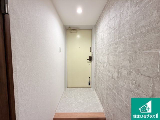 フィオーレ帝塚山の玄関