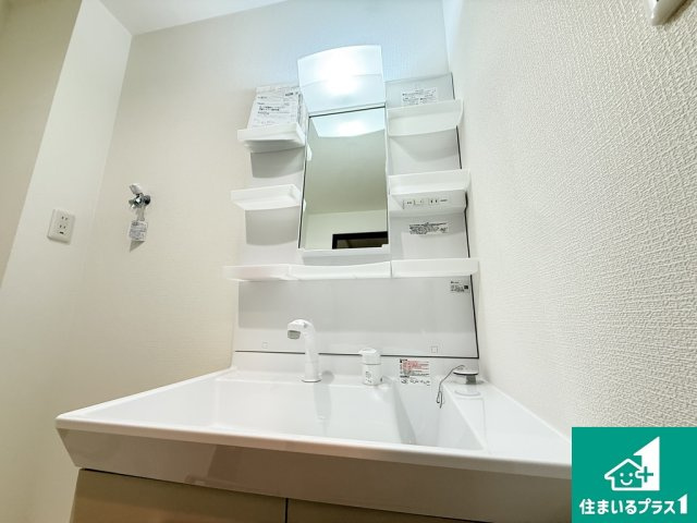 フィオーレ帝塚山の独立洗面台