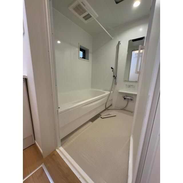 Ｋｏｌｅｔ市川＃０３の浴室