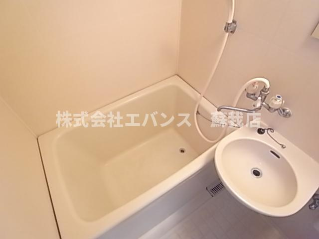 【浴室】 | モリマンション | 落ち着いた空間のお風呂です