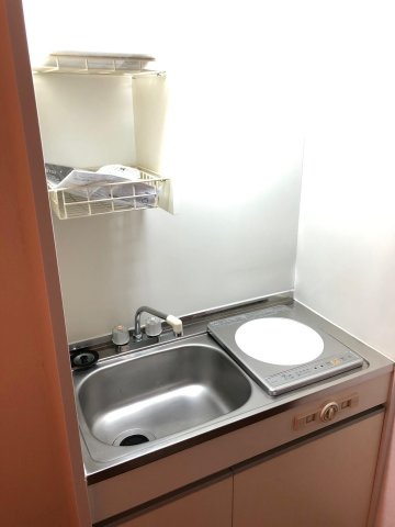 KANビルのキッチン