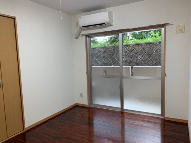 グリーンハウスIIの内装