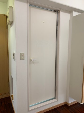 グリーンハウスIIの玄関