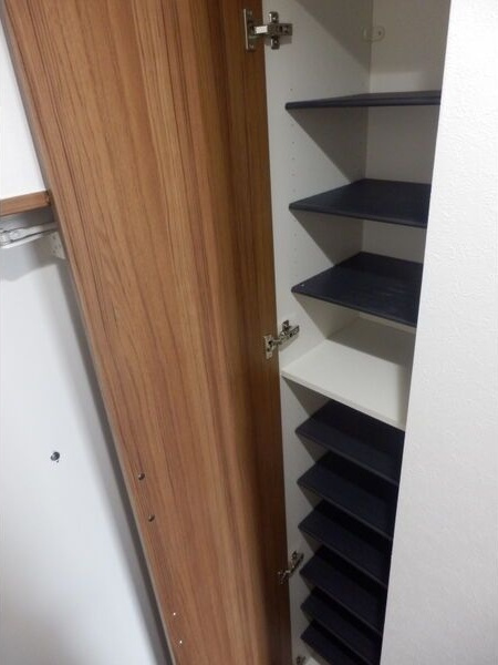 Taste中村公園の玄関