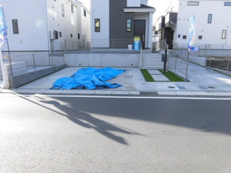 【駐車場】 | 町田市南大谷１丁目新築戸建　E号棟 | 並列2台可能です♪