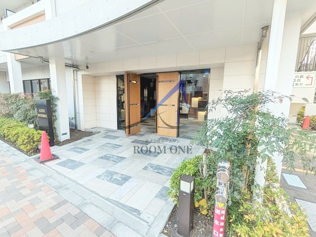 アゼスト堀切菖蒲園Ⅱのエントランス|エントランスです。