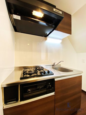 Creo Baker庄内通(クレオベイカーショウナイドオリ)のキッチン