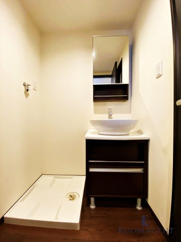 Creo Baker庄内通(クレオベイカーショウナイドオリ)の洗面所